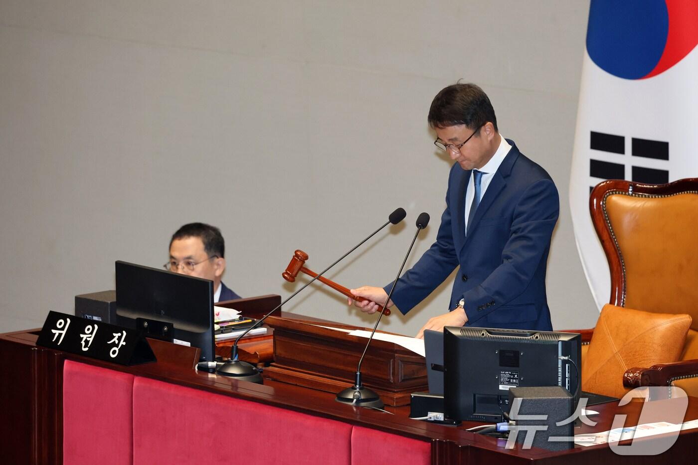 한병도 국회 예산결산특별위원장이 26일 오전 서울 여의도 국회에서 열린 제428회 국회&#40;임시회&#41; 2차 전체회의를 주재하고 있다. 2025.8.26/뉴스1 ⓒ News1 이승배 기자