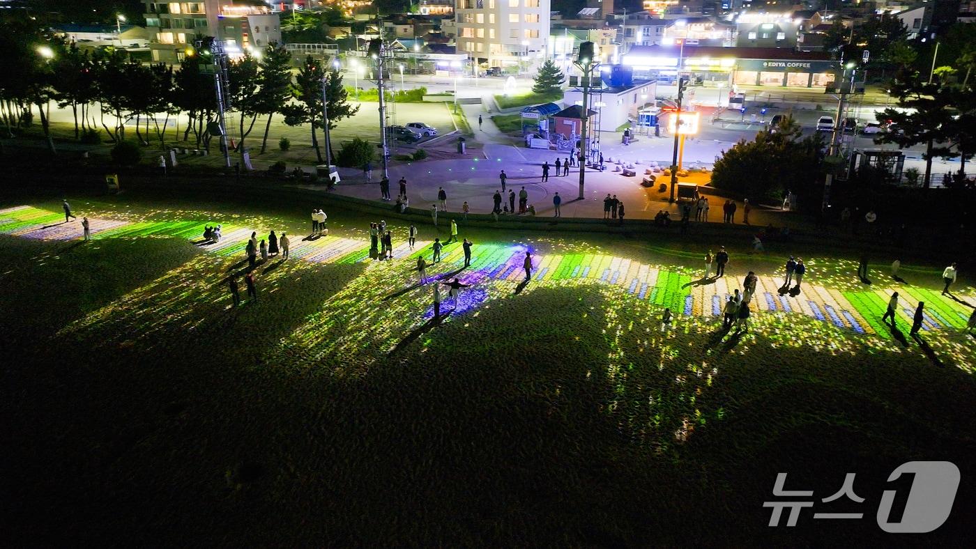 빛의 바다 속초 전경.&#40;속초시 제공, 재판매 및 DB 금지&#41; 2025.8.27/뉴스1