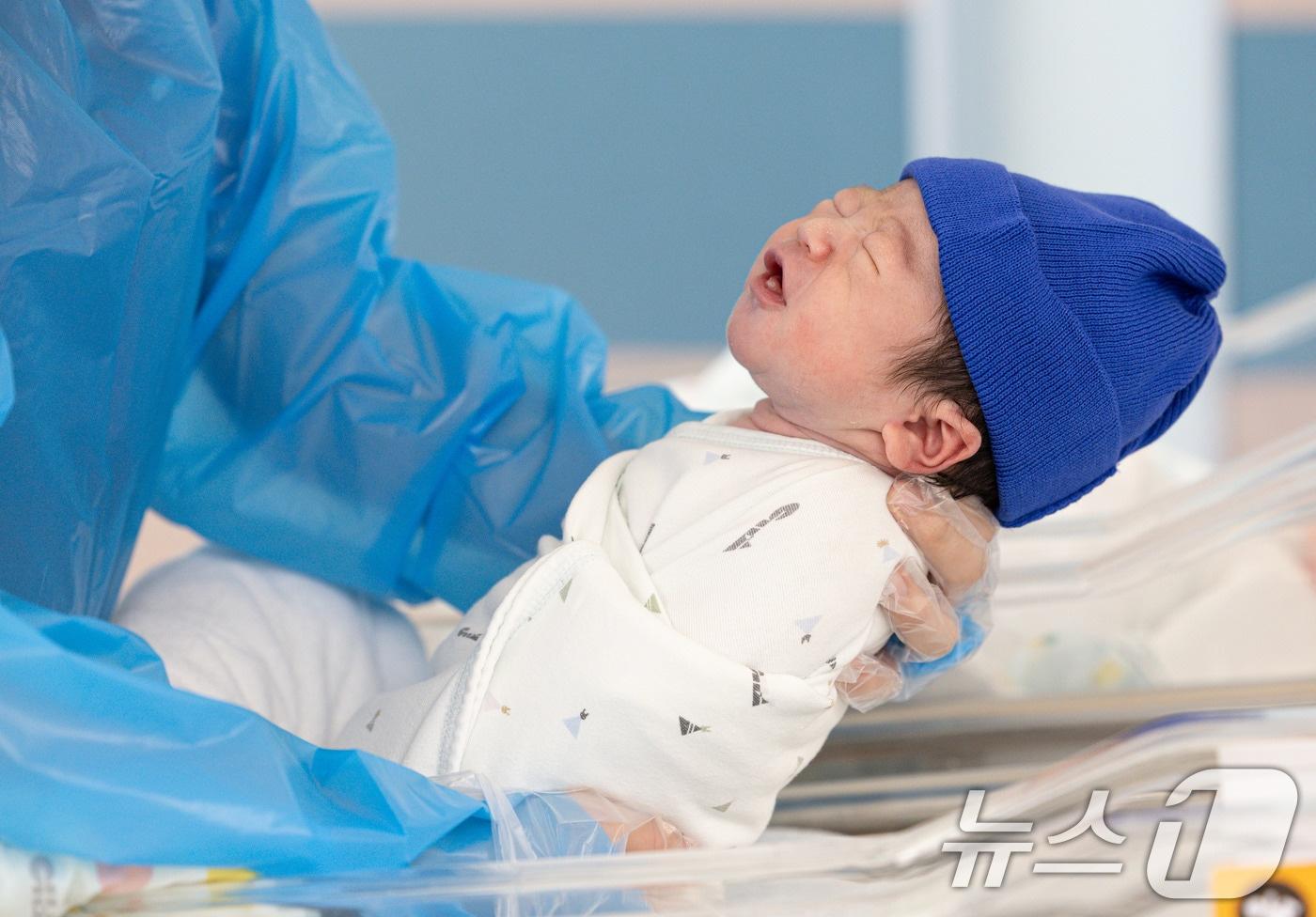 경기도 고양시 일산동구 일산차병원 신생아실의 모습. 2025.8.27/뉴스1 ⓒ News1 이재명 기자