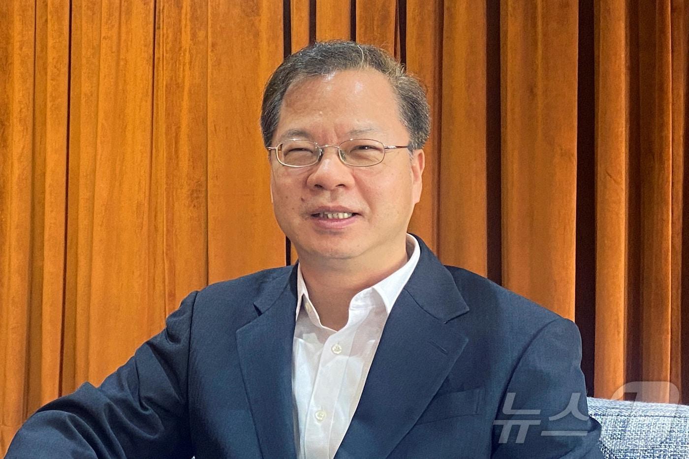 쿵밍신 대만 신임 경제장관. 사진은 지난 2021년 대만 타이베이에서 로이터와 인터뷰하는 도중에 촬영됐다. 2021.4.23 ⓒ 로이터=뉴스1 ⓒ News1 강민경 기자