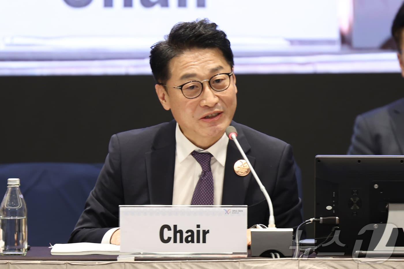 이호현 산업통상자원부 2차관이 27일 부산 누리마루APEC하우스에서 열린 아시아태평양경제협력체(APEC) 에너지장관회의에서 발언하고 있다. (산업통상자원부 제공. 재판매 및 DB 금지) 2025.8.27/뉴스1