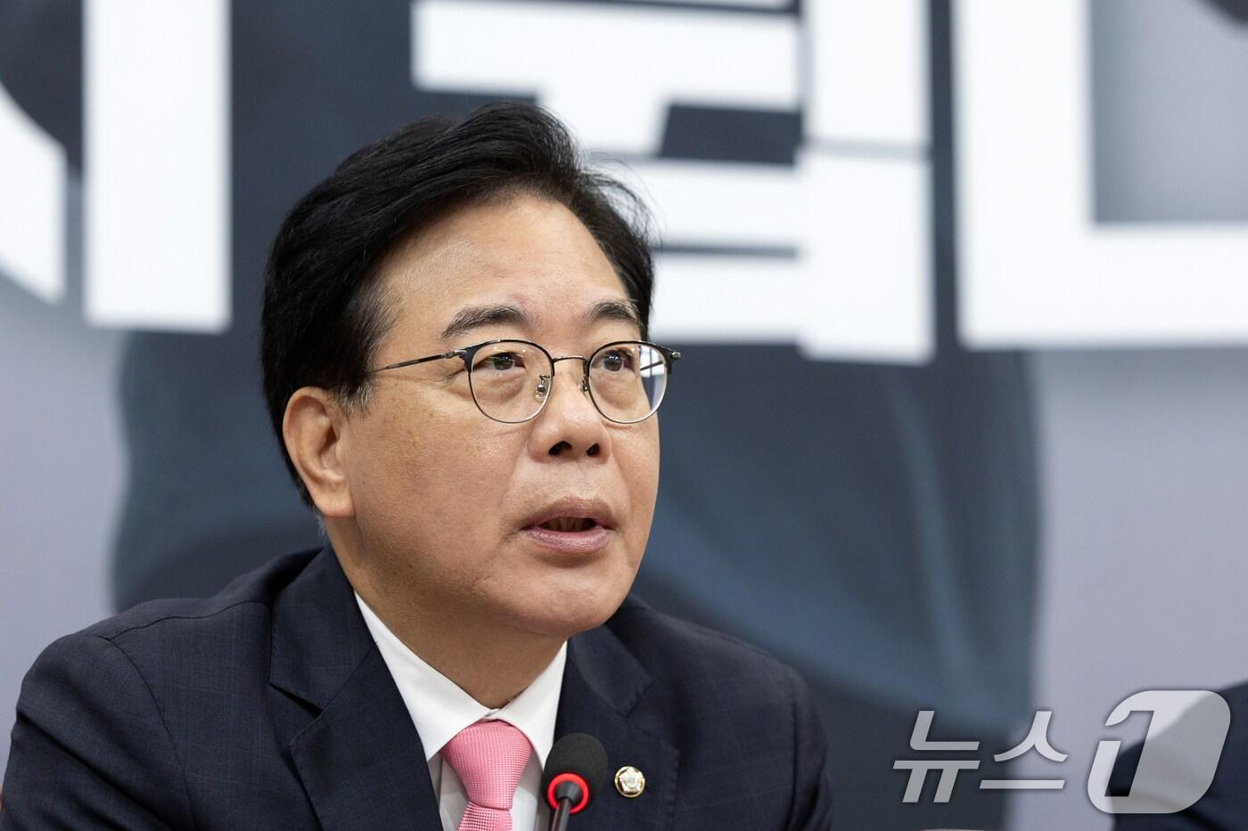 송언석 국민의힘 원내대표가 28일 서울 여의도 국회에서 열린 최고위원회의에서 발언하고 있다. 2025.8.28/뉴스1 ⓒ News1 이승배 기자