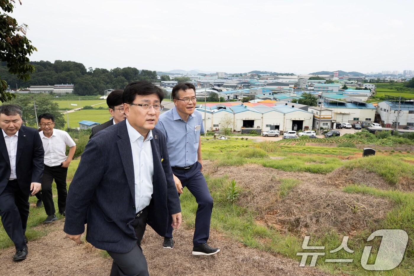 김성환 기후부 장관이 현장을 점검하고 있다. &#40;기후에너지환경부 제공, 재판매 및 DB 금지&#41; 2025.8.28/뉴스1
