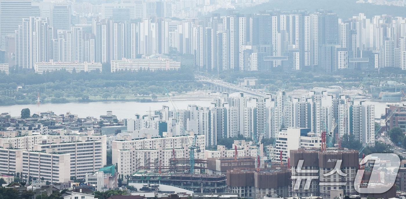 서울 아파트 모습.&#40;자료사진&#41;뉴스1 ⓒ News1 김민지 기자