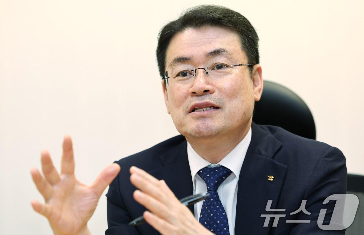 송승호 충청대 총장이 지난달 28일 서울 종로구 뉴스1 본사에서 인터뷰하고 있다. ⓒ News1 장수영 기자