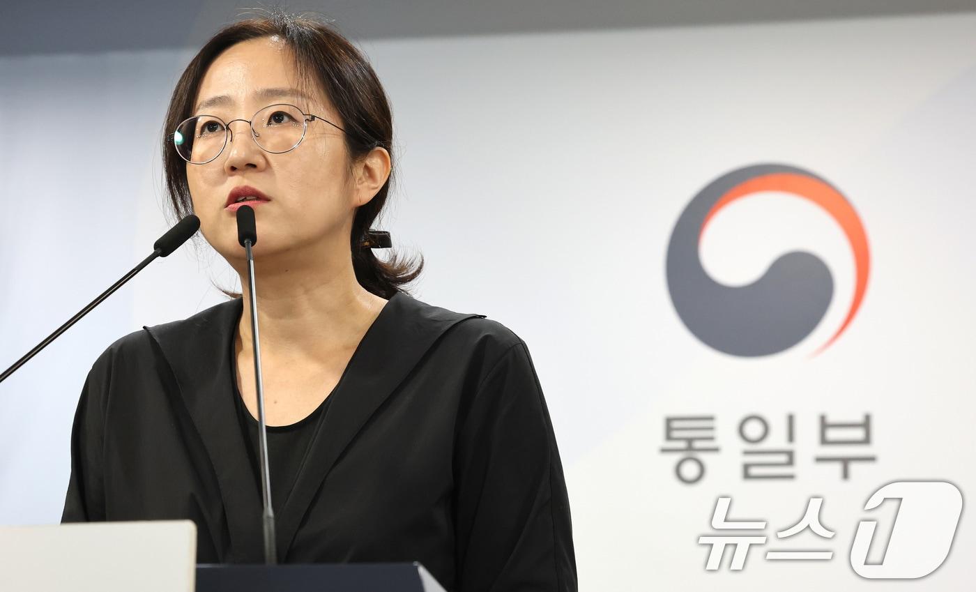 장윤정 통일부 부대변인이 29일 서울 종로구 정부서울청사에서 정례브리핑을 하고 있다. 2025.8.29/뉴스1 ⓒ News1 임세영 기자