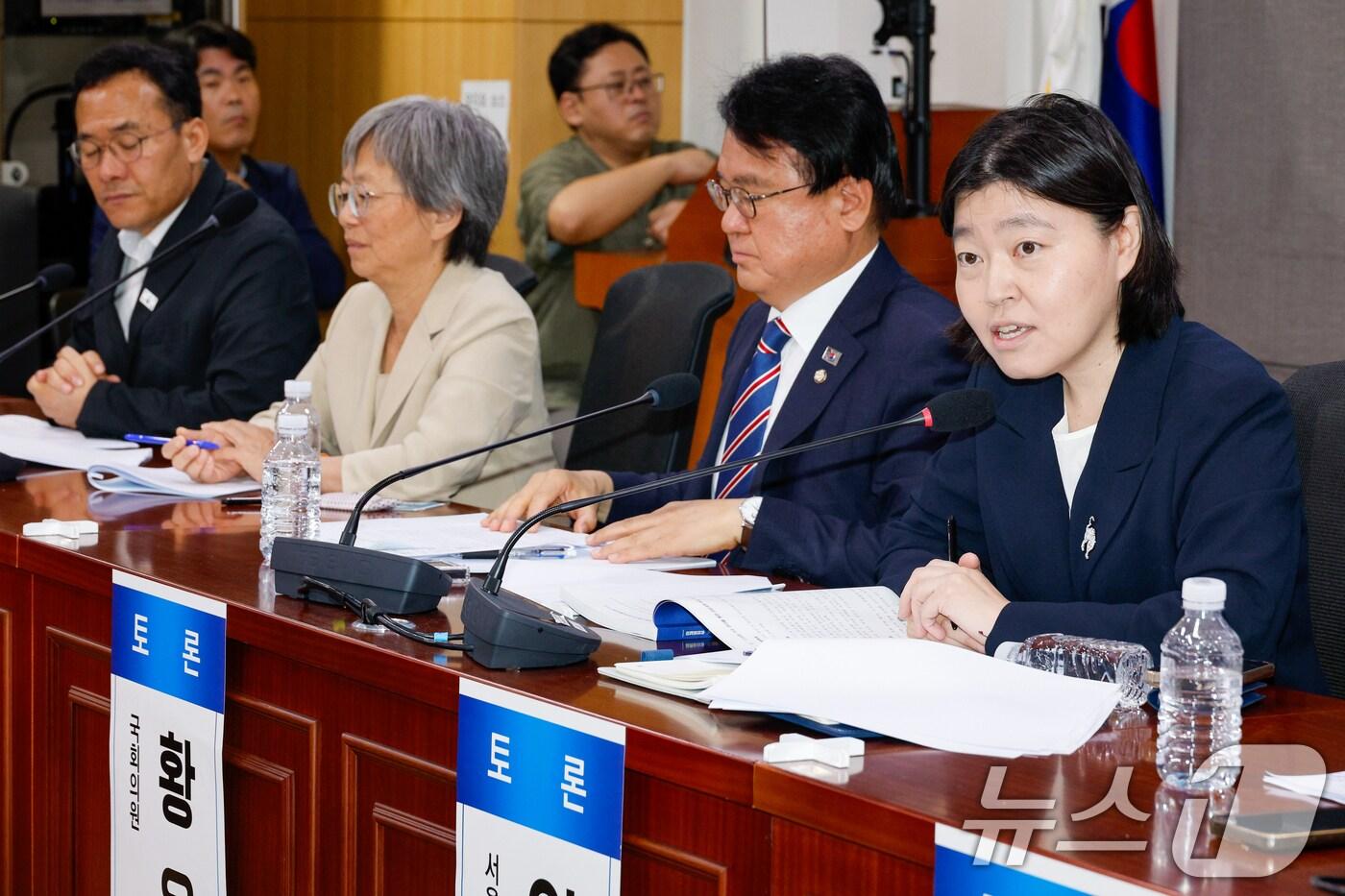 임은정 서울동부지방검찰청 검사장이 지난 달 29일 서울 여의도 국회의원회관에서 열린 검찰개혁 긴급 공청회 '검찰개혁의 쟁점은 무엇인가? - 국민이 바라는 검찰개혁의 속도와 방향'에서 발언하고 있다. 2025.8.29/뉴스1 ⓒ News1 안은나 기자