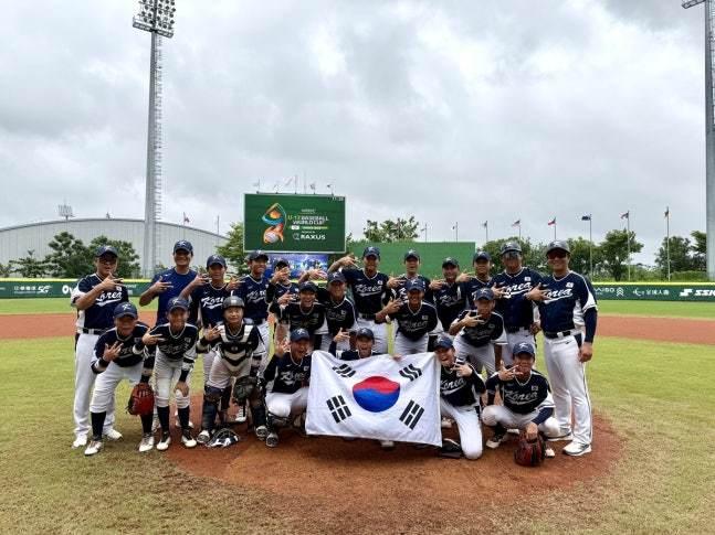 본문 이미지 - 한국 12세 이하(U12) 야구 대표팀이 제8회 세계유소년야구선수권대회에서 동메달을 목에 걸었다.(대한야구소프트볼협회 제공)