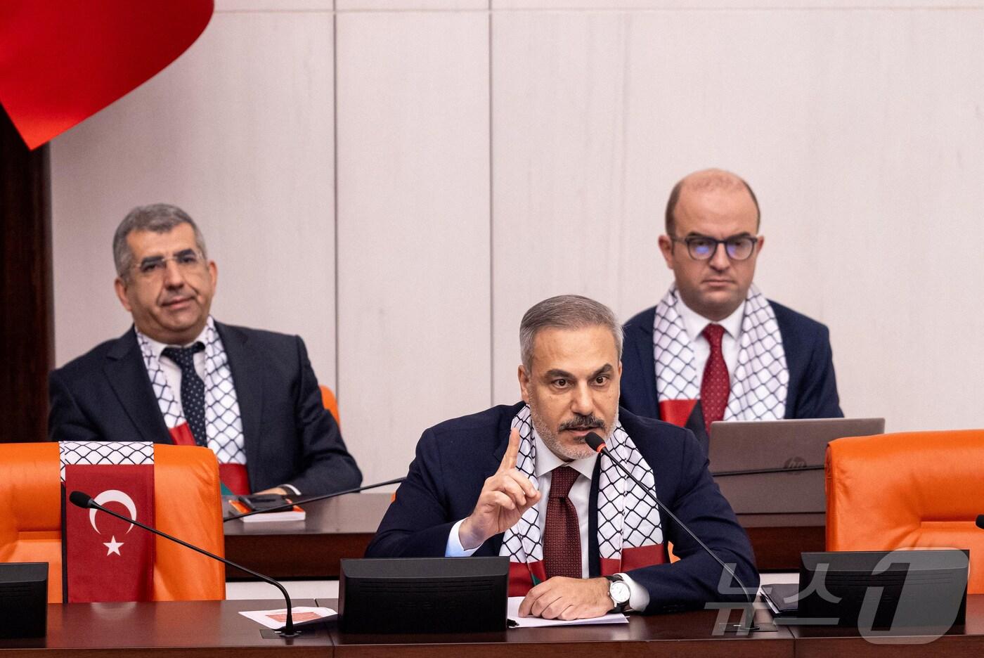 29일(현지시간) 하칸 피단 튀르키예 외무장관이 튀르키예 앙카라 국회에서 열린 이스라엘의 가자 지구 공격 관련 임시회에서 발언하고 있다. 2025.08.29. ⓒ 로이터=뉴스1 ⓒ News1 윤다정 기자