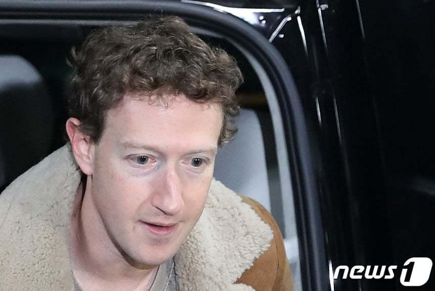 본문 이미지 - 미국 플랫폼 기업 메타의 마크 저커버그 최고경영자&#40;CEO&#41; 2024.2.28/뉴스1 ⓒ News1 이승배 기자