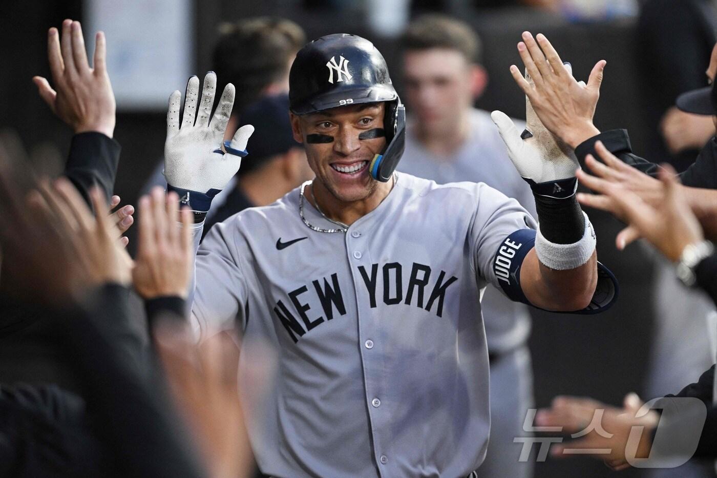 뉴욕 양키스 애런 저지가 31일(한국시간) 열린 2025 메이저리그 시카고 화이트삭스와 원정 경기에서 시즌 42호 홈런을 터뜨렸다. ⓒ AFP=뉴스1