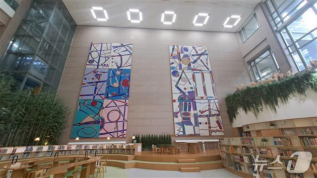 본문 이미지 - 고(故) 전혁림 화백 '한국의 풍물'. (부산시 제공. 재판매 및 DB 금지)