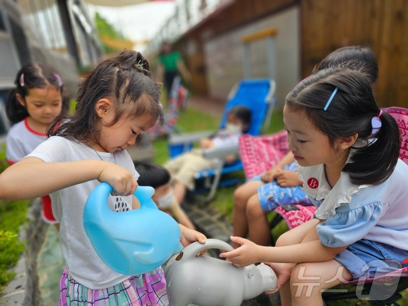본문 이미지 - 경북  소재 거점형 돌봄기관에서 아이들이 자유활동을 하는 모습.ⓒ News1 김대벽기자