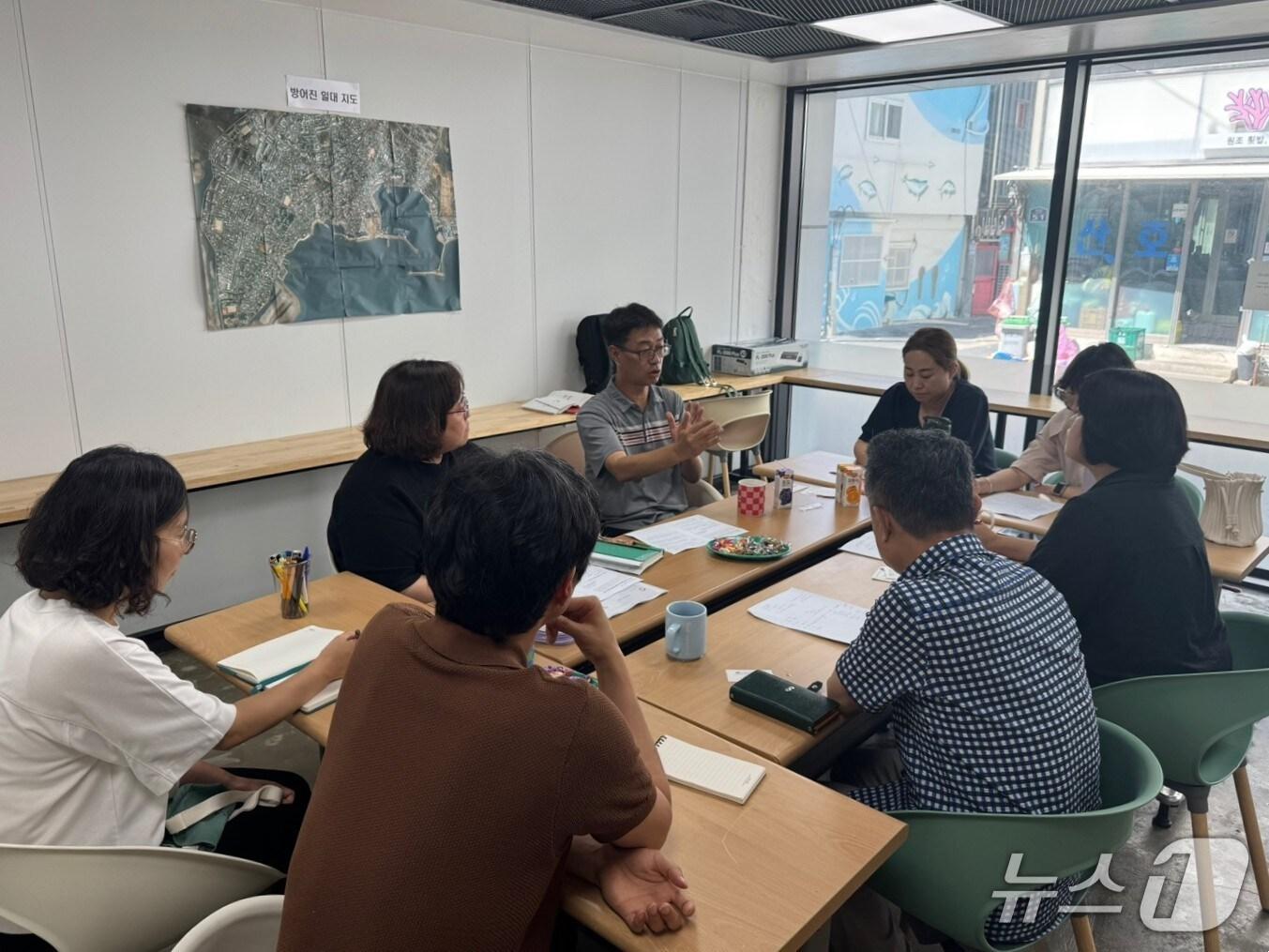 본문 이미지 - 울산 동구가 올해 신규로 골목형 상점가 지정을 희망하는 골목상권을 대상으로 현장 컨설팅을 제공하고 있다고 4일 밝혔다.(울산 동구 제공. 재판매 및 DB금지)/뉴스1