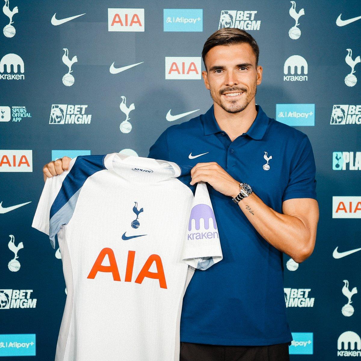 본문 이미지 - 토트넘 홋스퍼로 임대 이적한 주앙 팔리냐. &#40;토트넘 페이스북 캡처&#41;