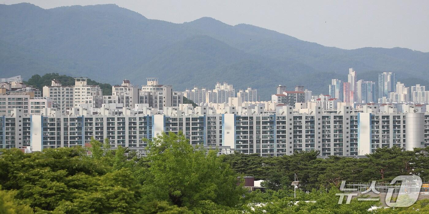 대구의 아파트 분양권 전매가 3개월 연속 증가하며 200건대를 유지했다. 사진은 대구 도심 전경.&#40;사진은 기사 내용과 무관함&#41; ⓒ News1 DB