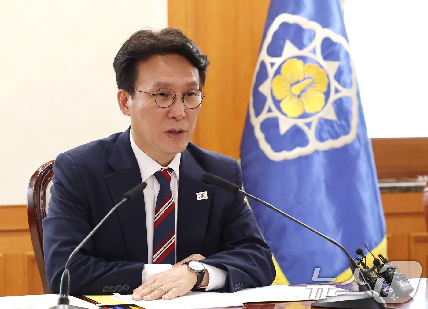 본문 이미지 - 김민석 국무총리가 4일 오후 서울 종로구 정부서울청사에서 열린 이태원참사 추모 위원회 위원 위촉식 및 회의에서 모두발언을 하고 있다. 2025.8.4/뉴스1 ⓒ News1 임세영 기자