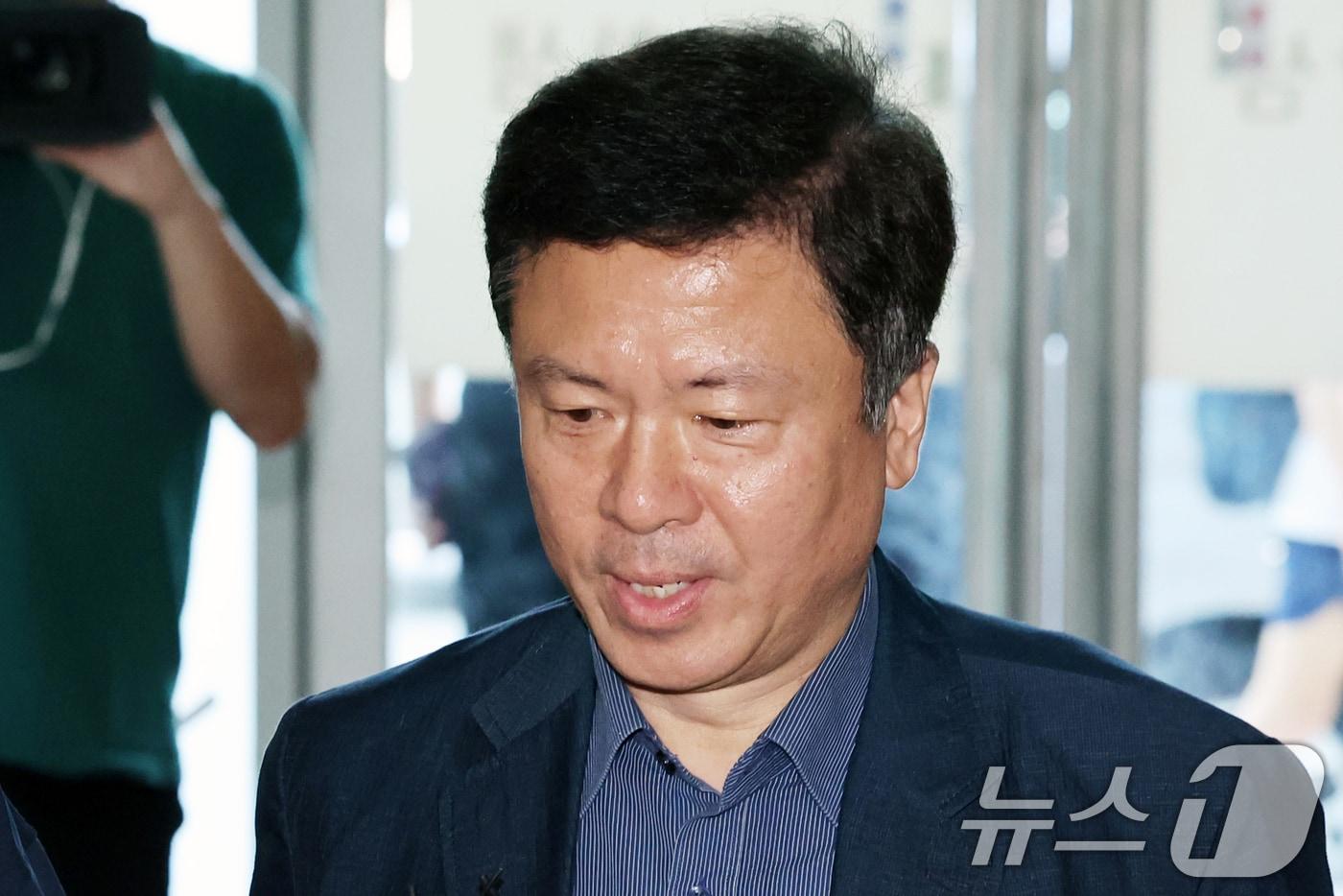 전하규 국방부 대변인이 5일 오전 서울 서초구 순직해병 특검&#40;특별검사 이명현&#41;으로 참고인 조사를 위해 출석하고 있다. 2025.8.5/뉴스1 ⓒ News1 황기선 기자