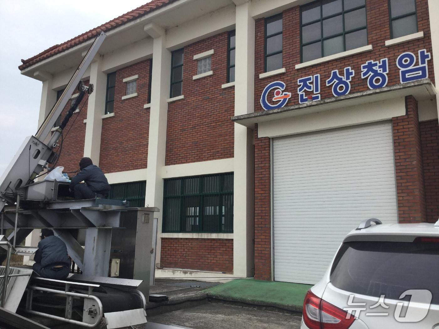 본문 이미지 -  광양시가 관내 주요 배수펌프장의 노후 설비를 교체하고, 핵심 설비 정비(오버홀) 작업을 완료했다.(광양시 제공)