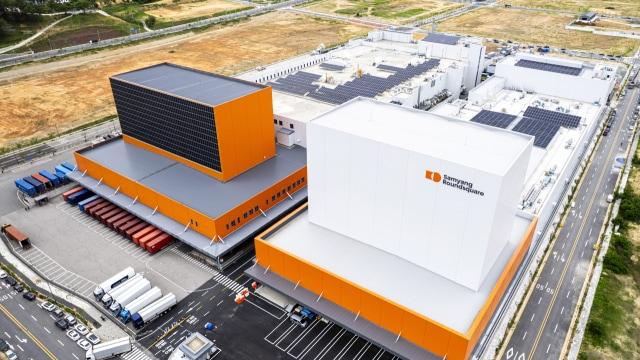 본문 이미지 - 삼양식품 밀양 2공장 전경.&#40;삼양식품 제공&#41;