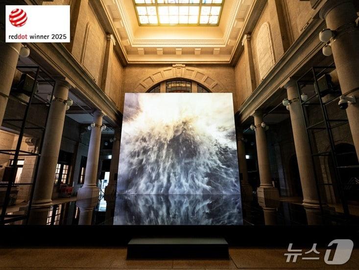 본문 이미지 - 레드닷 디자인 어워드 2025 공간 커뮤니케이션 부문 수상작 '리사운드'(디스트릭트 제공)