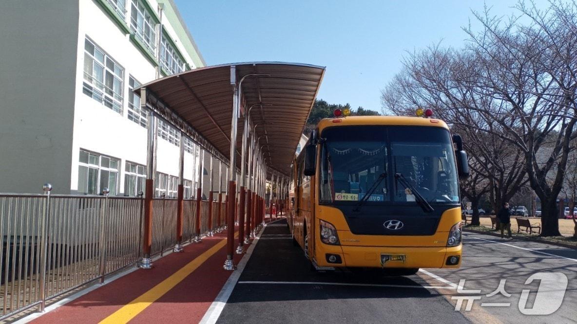 본문 이미지 - 부산혜남학교 통학버스.(부산교육청 제공. 재판매 및 DB금지).
