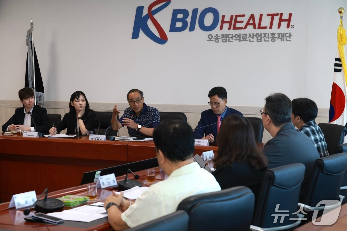 타니 쌩랏 주한 태국대사를 단장으로 한 태국 치앙마이주 대표단이 7일 충북도를 찾아 교류 확대를 논의했다.&#40;충북도 제공. 재판매 및 DB금지&#41;