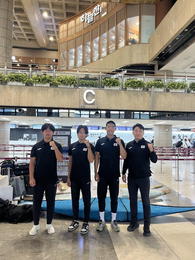 본문 이미지 - 한국 카누 슬라럼 대표팀.(대한카누연맹 제공)