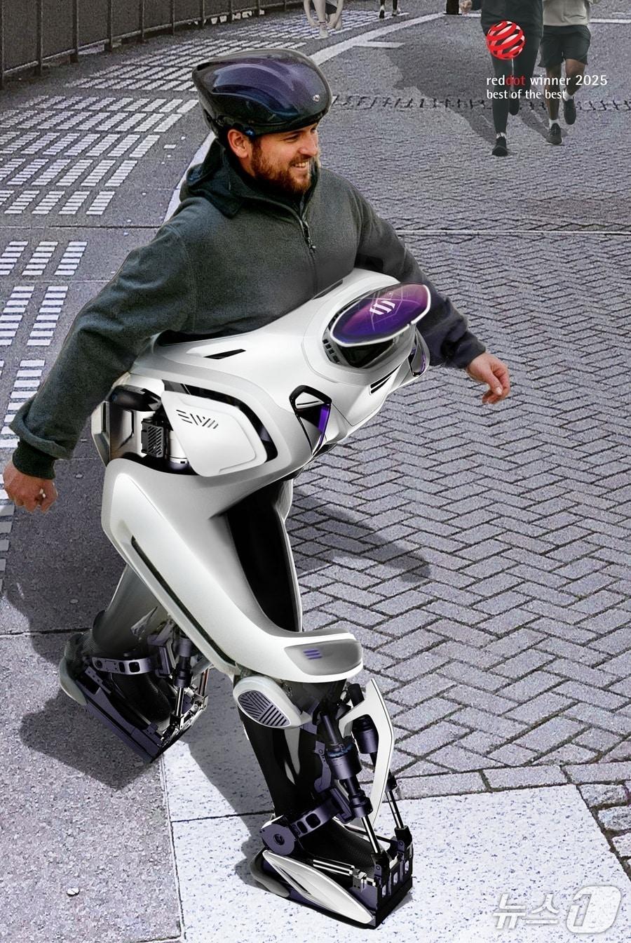 본문 이미지 - WSF1 비전 콘셉트 사람 착용 및 보행 시 이미지(KAIST 제공) /뉴스1