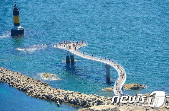 본문 이미지 - 부산 송도 해수욕장. /뉴스1 ⓒ News1 DB