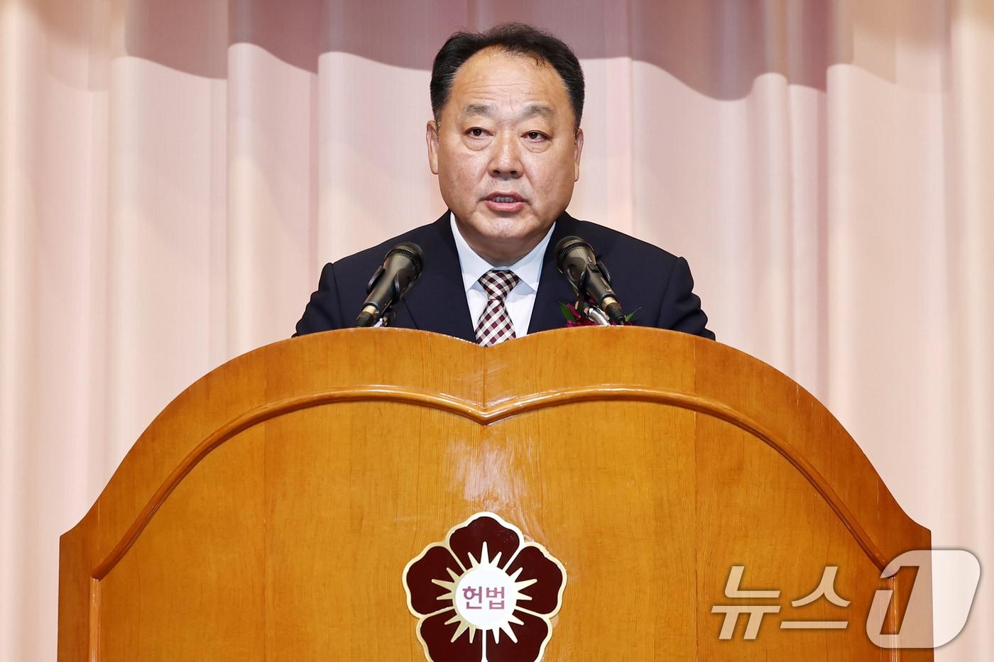 손인혁 신임 헌법재판소 사무처장이 1일 오전 서울 종로구 헌법재판소에서 열린 취임식에서 취임사를 하고 있다. 2025.9.1/뉴스1 ⓒ News1 민경석 기자