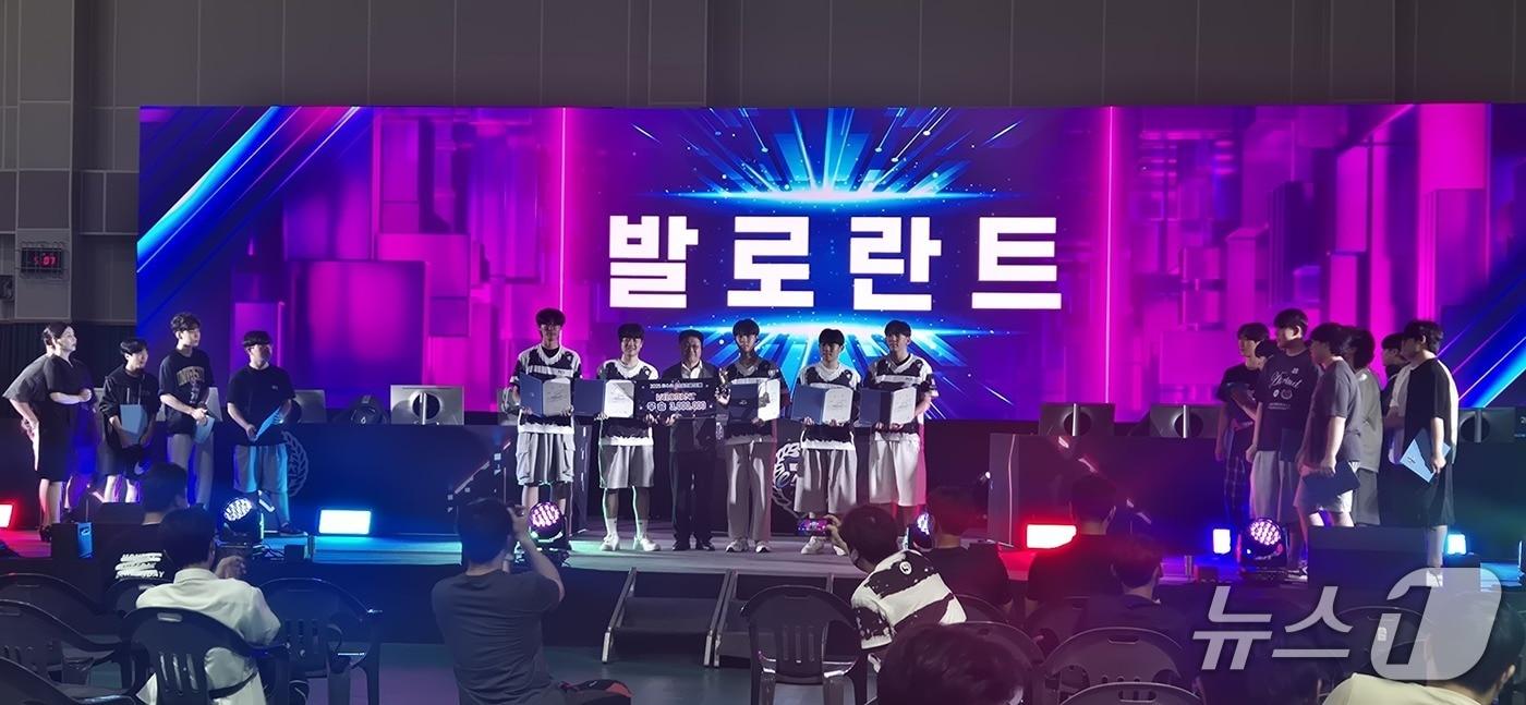 부산컴퓨터과학고 대표팀이 여수 e스포츠 페스티벌 발로란트 대회에서 우승했다. (부산컴퓨터과학고 제공)
