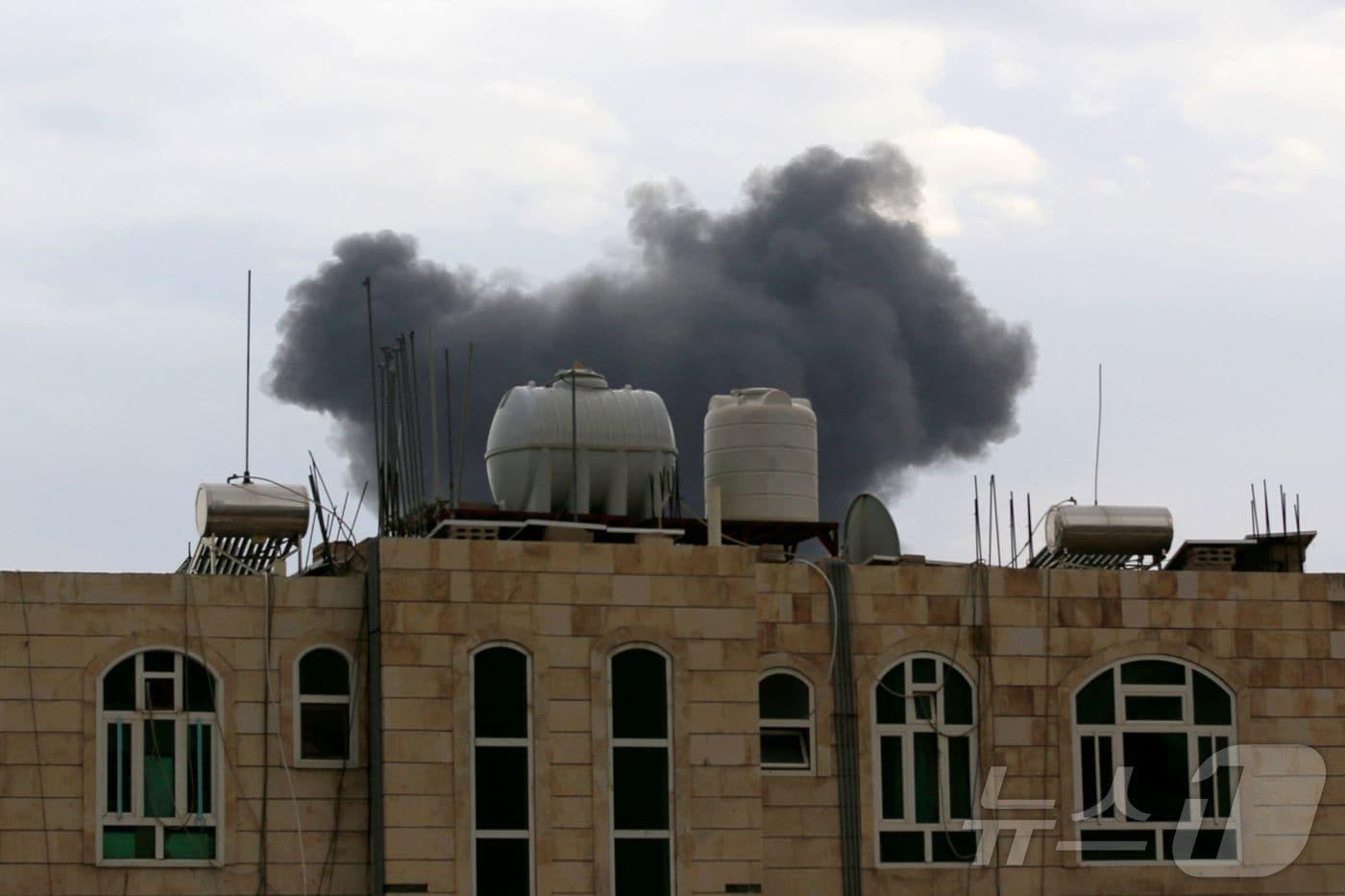 이스라엘이 10일(현지시간) 예멘 후티 반군의 군사 시설 등을 공습해 166명의 사상자가 발생했다. 2025.9.10. ⓒ AFP=뉴스1