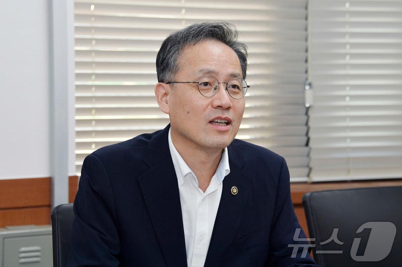 이형일 기획재정부 차관이 11일 서울 종로구 정부서울청사에서 열린 &#39;제5차 국제금융기구 현안점검회의&#39;를 주재하고 있다. &#40;기획재정부 제공. 재판매 및 DB 금지&#41; 2025.9.11/뉴스1