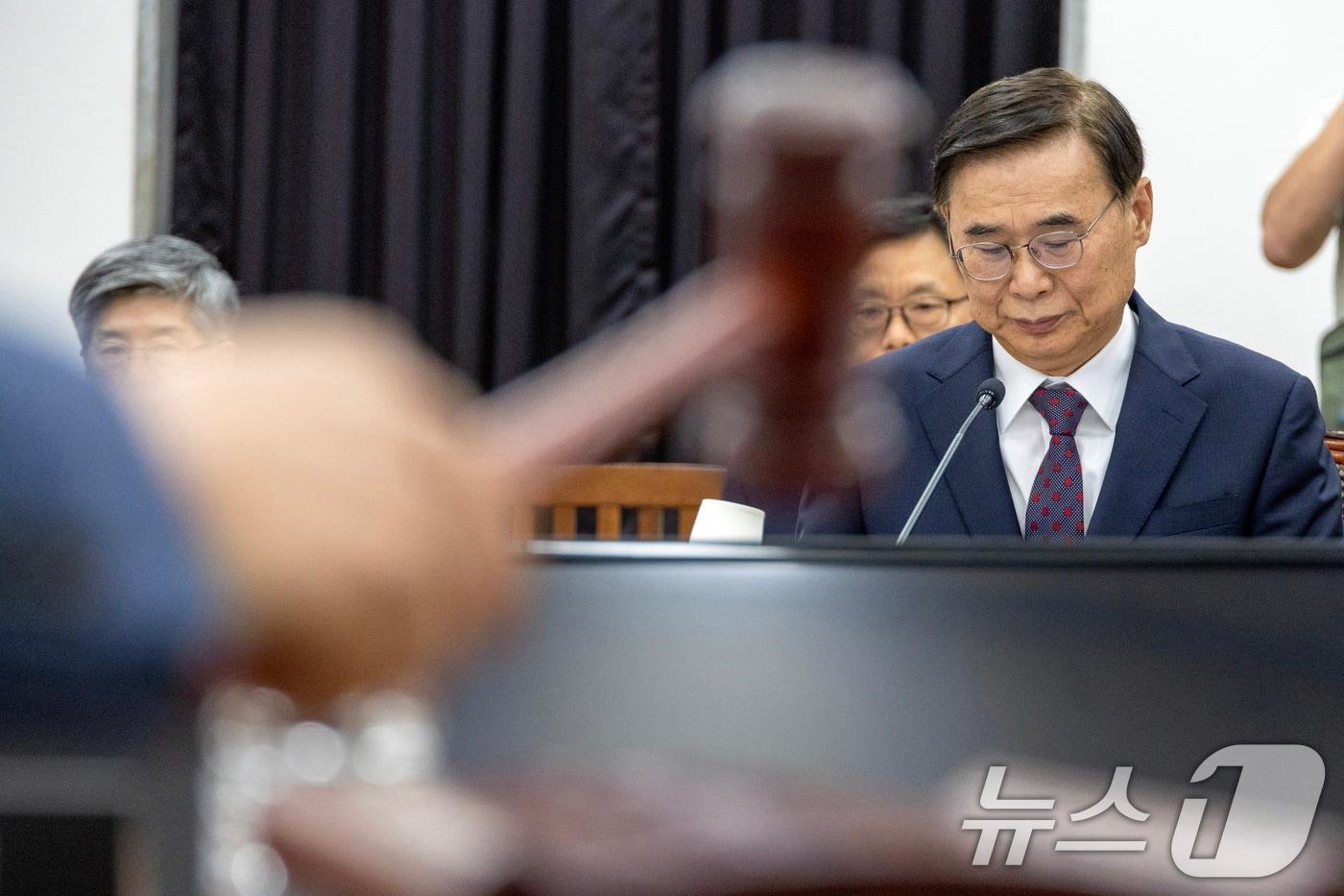 이종석 국가정보원장이 11일 오전 서울 여의도 국회에서 열린 정보위원회 전체회의에 출석하고 있다. 2025.9.11/뉴스1 ⓒ News1 국회사진기자단