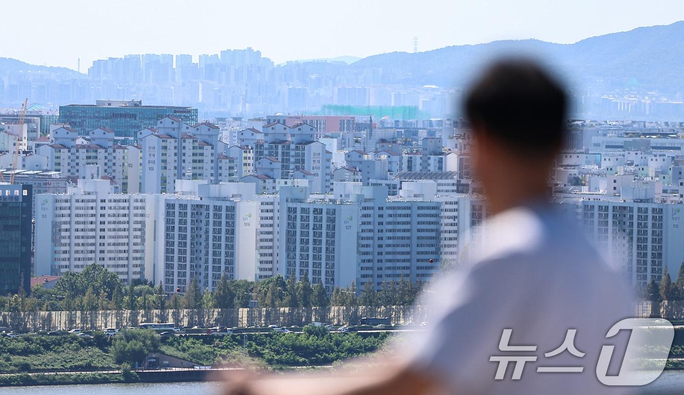 서울 시내 아파트 단지. &#40;자료사진&#41;/뉴스1 ⓒ News1 김도우 기자