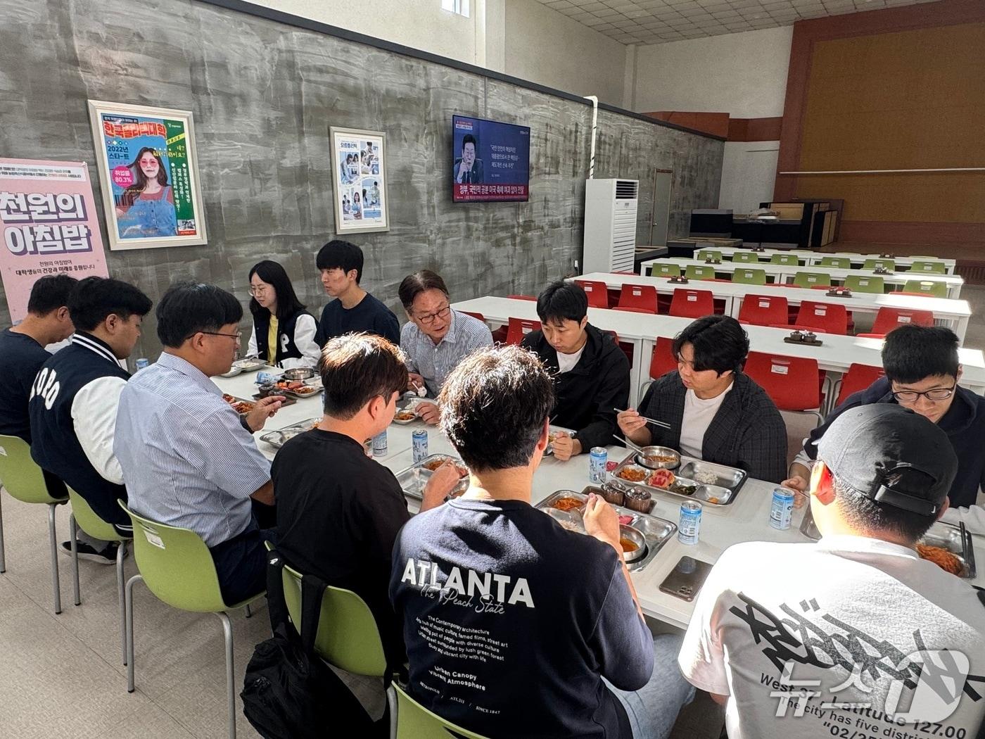 본문 이미지 - 한국폴리텍Ⅲ대학 춘천캠퍼스, ‘천원의 아침밥’ 제공.(대학 측 제공, 재판매 및 DB금지)