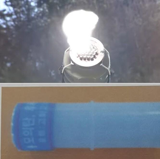 본문 이미지 - 자주포 포신에 부착하는 &#39;폭발효과 모의탄&#39;.&#40;유용원 의원실 제공&#41;