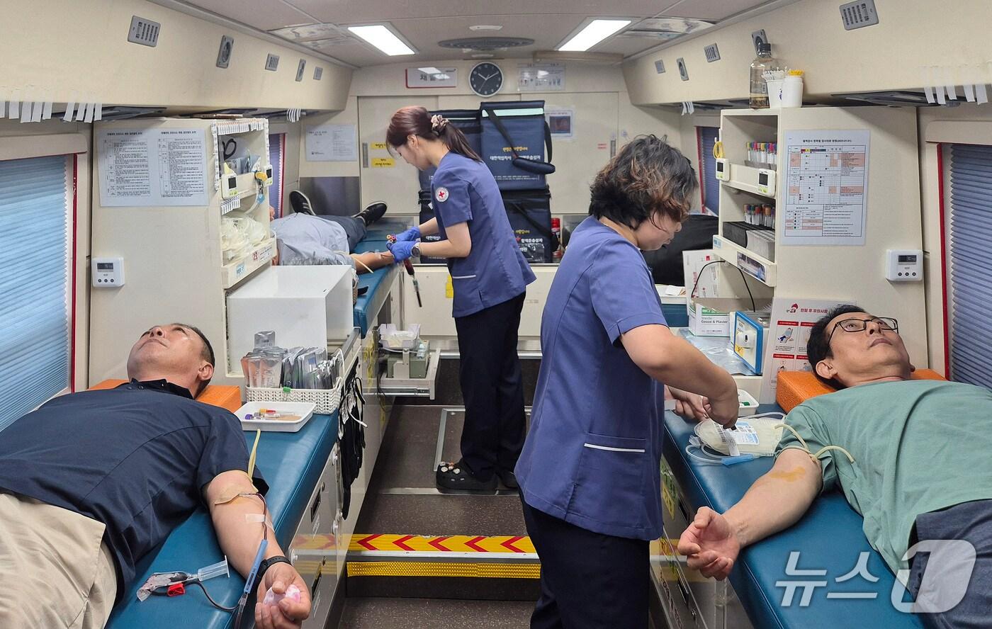 대구공공시설관리공단 직원들이 단체 헌혈에 참여하고 있다. (대구공공시설관리공단 제공. 재판매 및 DB금지)