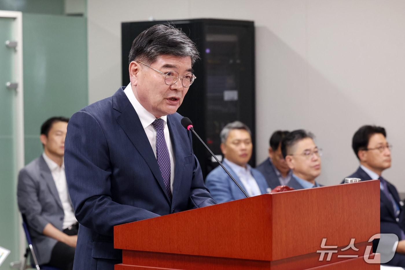 경기도의회 인사청문특별위원회가 12일 김용진 경기주택도시공사 후보자에 대한 인사청문회를 실시했다.&#40;도의회 제공. 재판매 및 DB금지&#41;/뉴스1