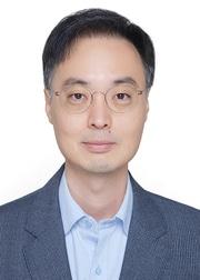 본문 이미지 -  이복원 충북도 경제부지사