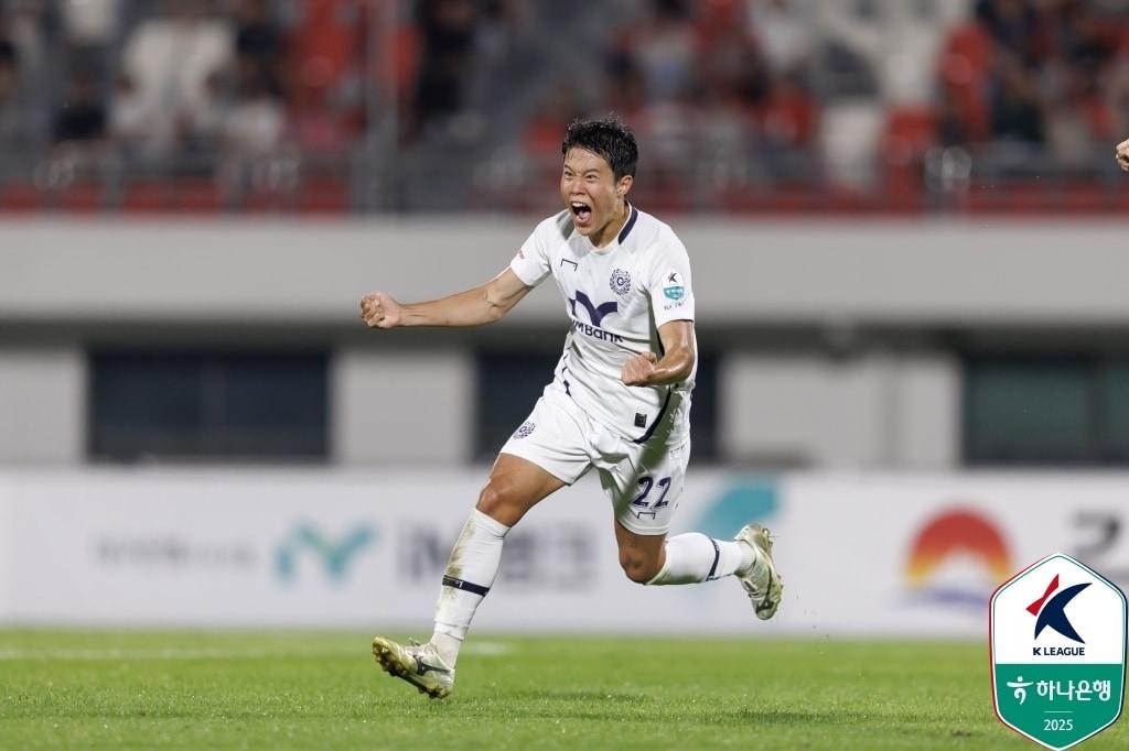 본문 이미지 - 대구FC 수비수 장성원. (한국프로축구연맹 제공)