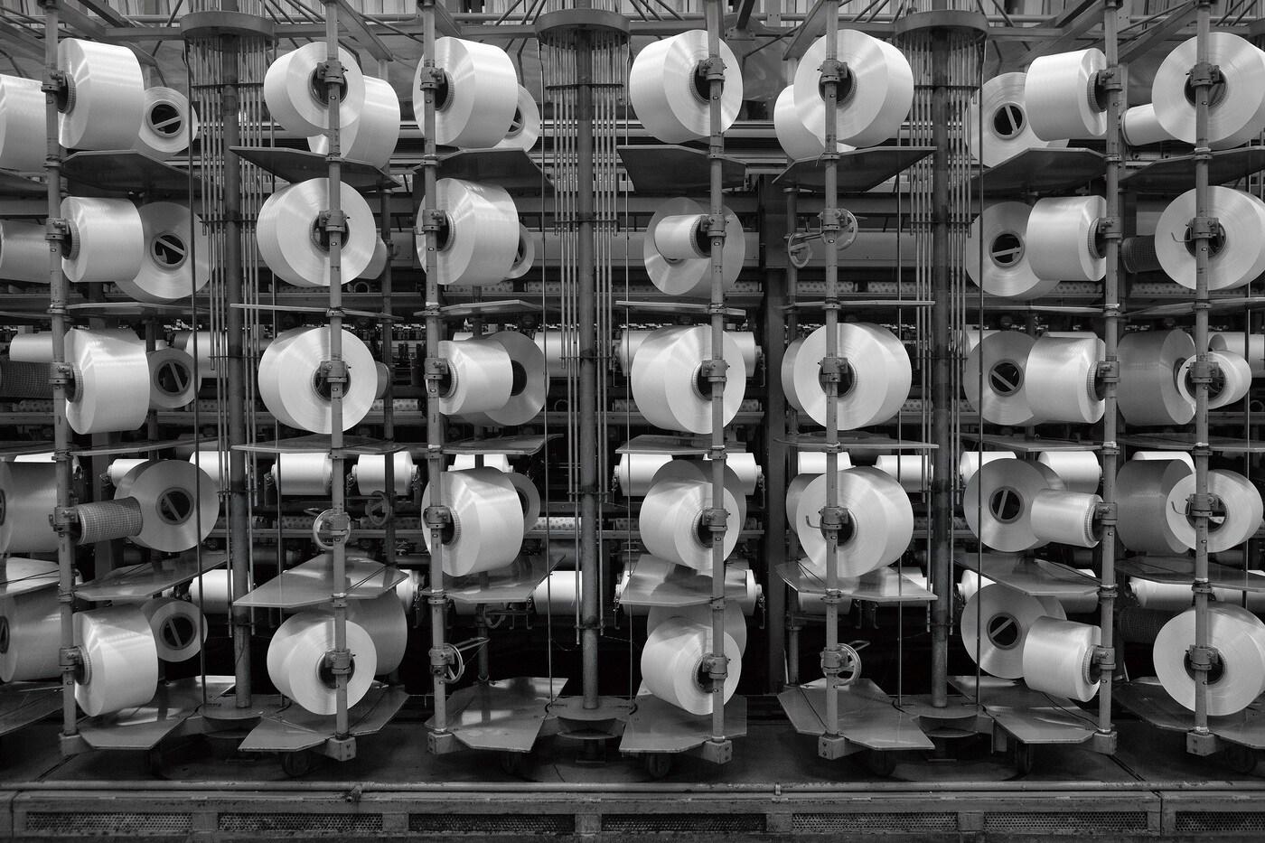 효성티앤씨 구미공장에서 생산되고 있는 친환경 섬유 리젠 폴리에스터.&#40;효성티앤씨 제공&#41;