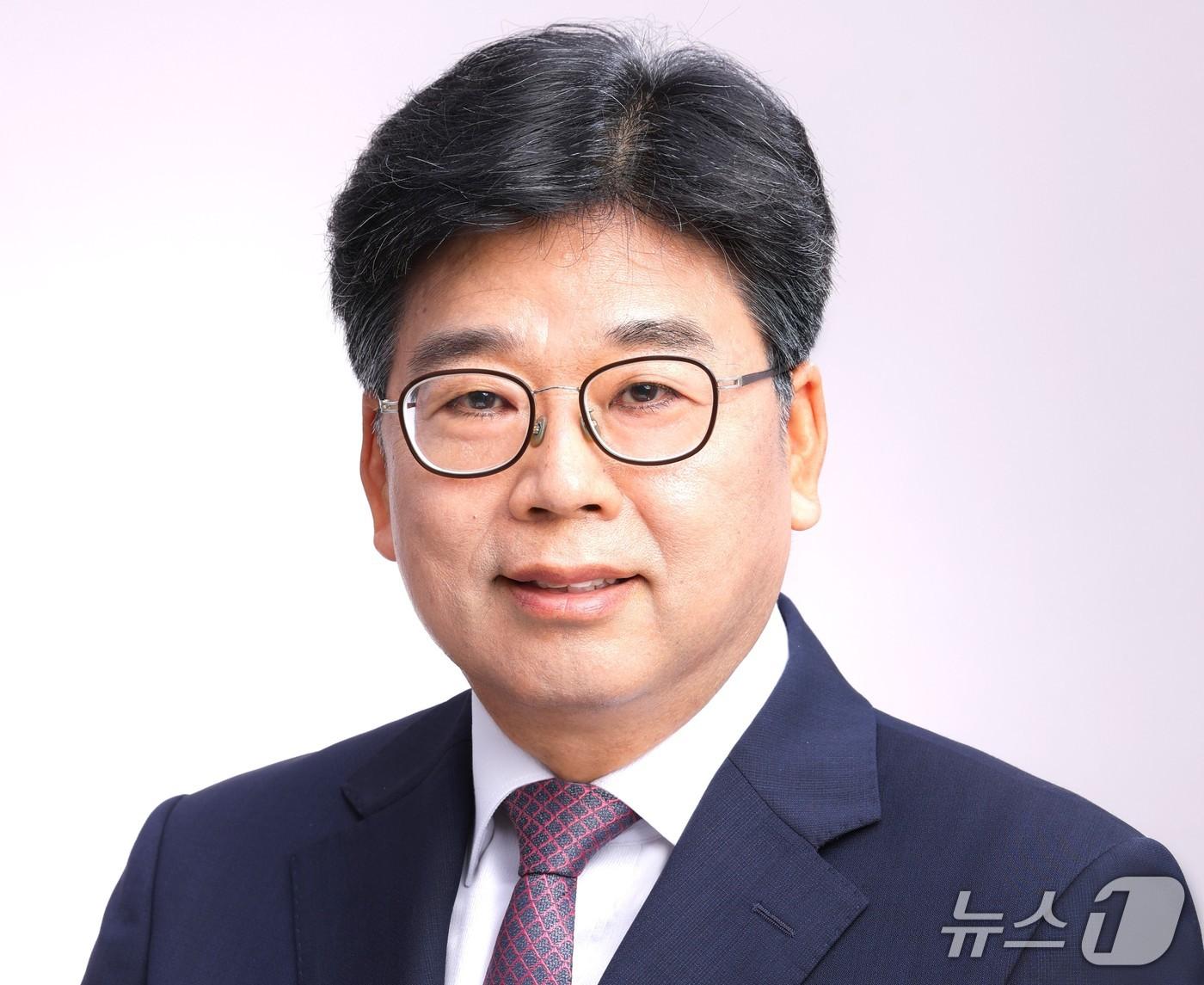 본문 이미지 - 신임 정현용 유원대 총장 &#40;금강학원 제공. 재판매 및 DB금지&#41; 