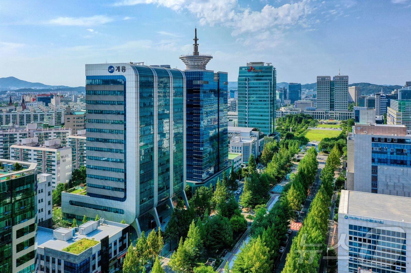 본문 이미지 - 계룡건설 사옥 전경. (계룡건설 제공. 재판매 및 DB금지) 2025.9.15/뉴스1 ⓒ News1 이동원 기자