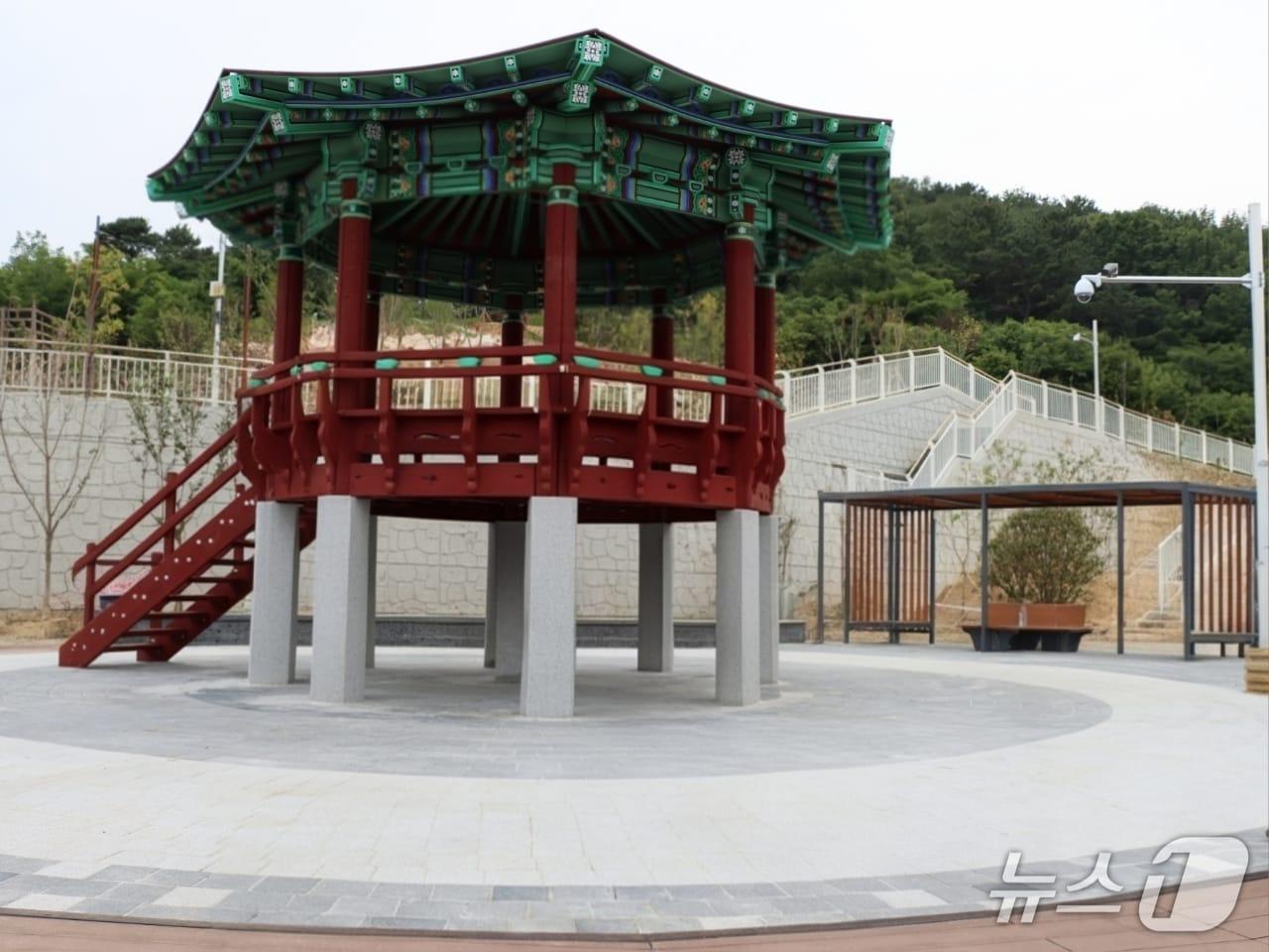 본문 이미지 - 너나들이 공원.(부산 중구 제공. 재판매 및 DB 금지)