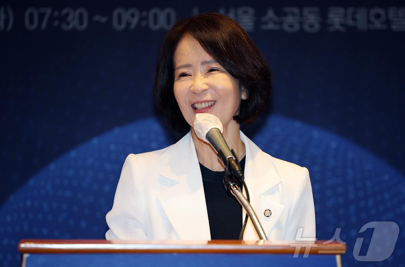 최수진 국민의힘 의원이 16일 오전 서울 중구 소공동 롯데호텔에서 열린 &#39;제26회 바이오리더스클럽&#39;에서 축사를 하고 있다. 2025.9.16/뉴스1 ⓒ News1 김진환 기자