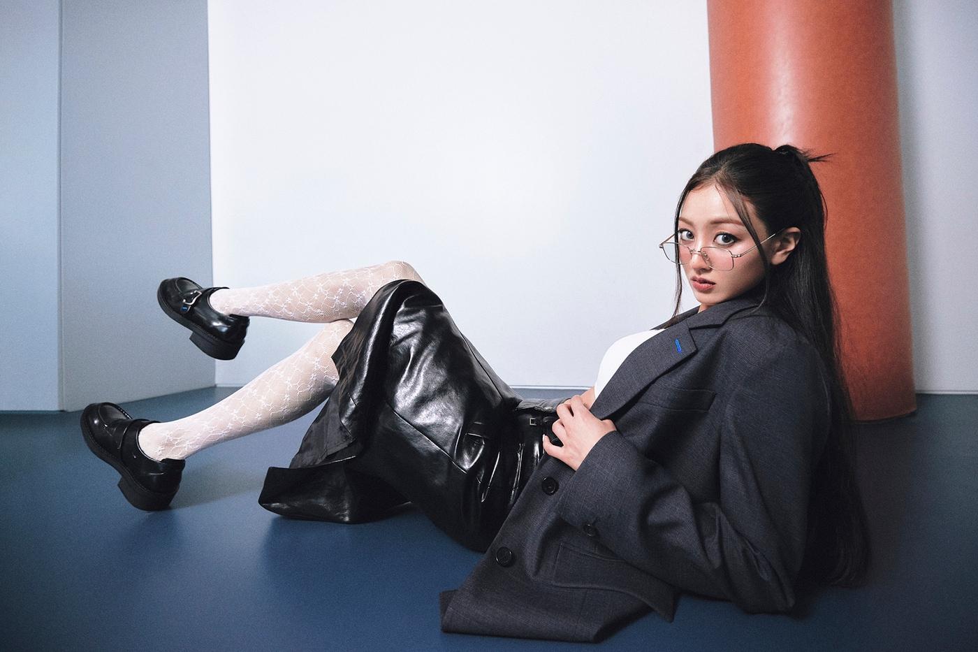 트와이스 지효가 함께 한 구호플러스 가을 컬렉션 화보.(삼성물산 패션 제공)