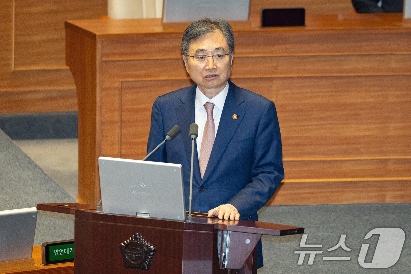 조현 외교부 장관이 16일 서울 여의도 국회에서 열린 제429회 국회(정기회) 제6차 본회의에서 의원들의 질의에 답하고 있다. 2025.9.16/뉴스1 ⓒ News1 유승관 기자