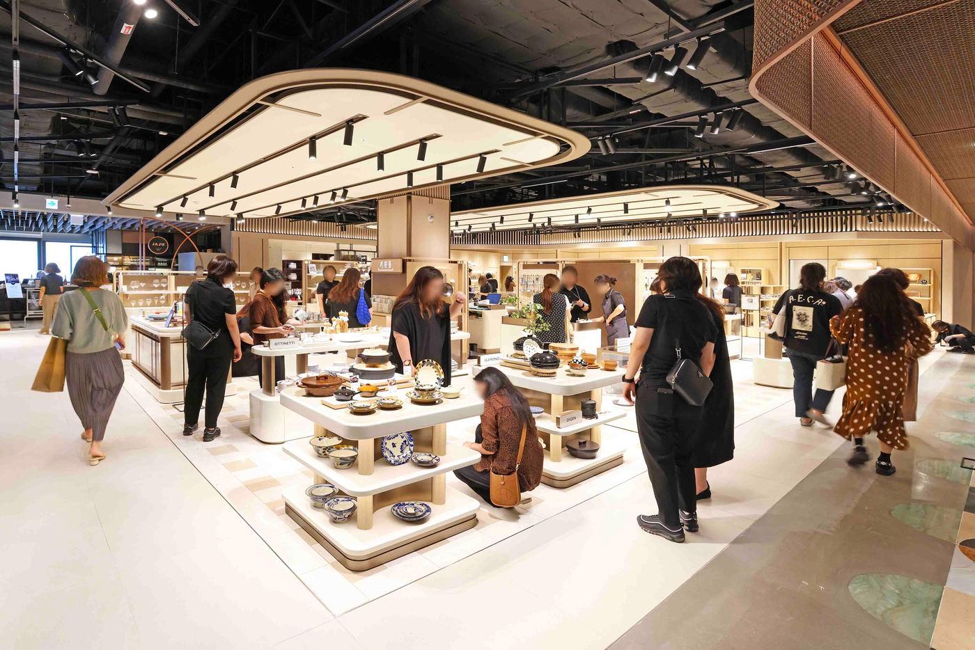 신세계백화점 강남점 키친&테이블웨어 존'(신세계백화점 제공). 